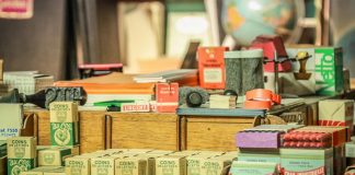 Best Stationery Online Shops (Photo by Jametlene Reskp via Unsplash)