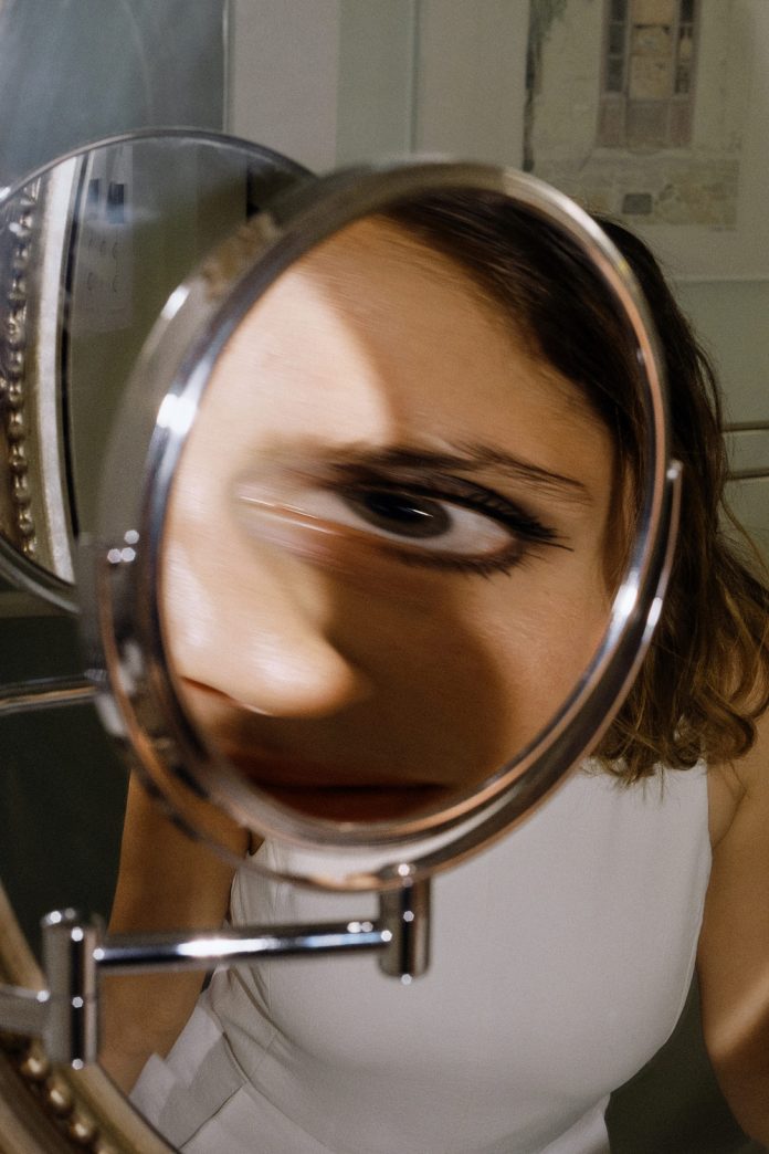 Natalie and the Distorting Mirror, 2018