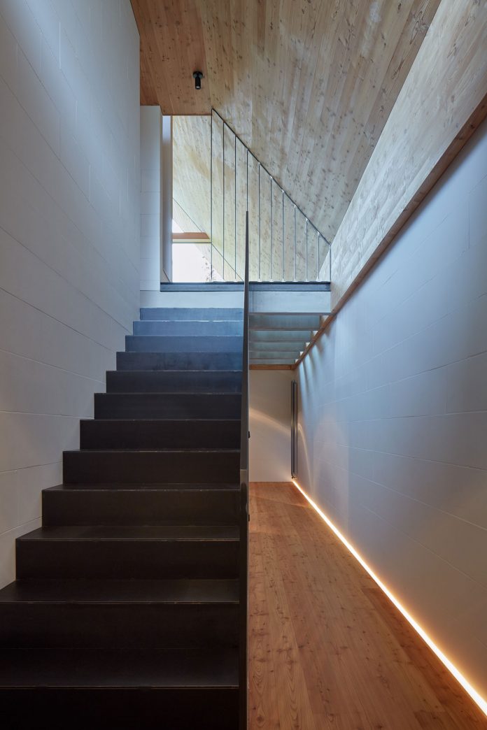 Weekend House in Beskydy by Pavel Míček Architects.