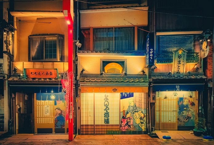 Dream World, a photography series taken by Anthony Presley during the evening hours in the Kantō region in Japan.