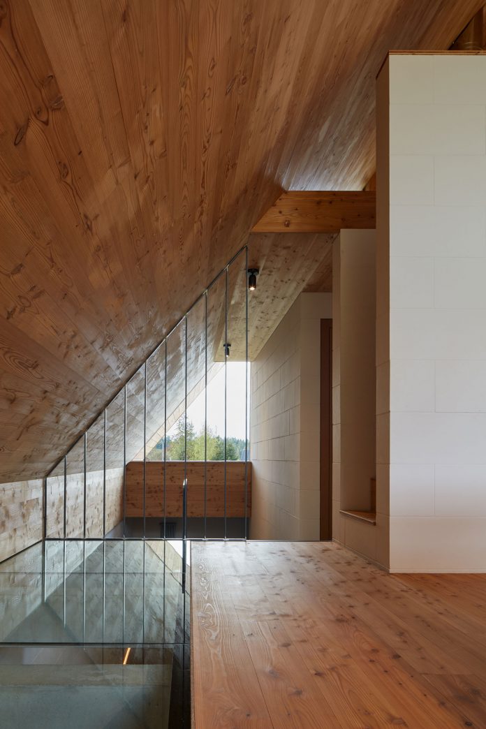 Weekend House in Beskydy by Pavel Míček Architects.