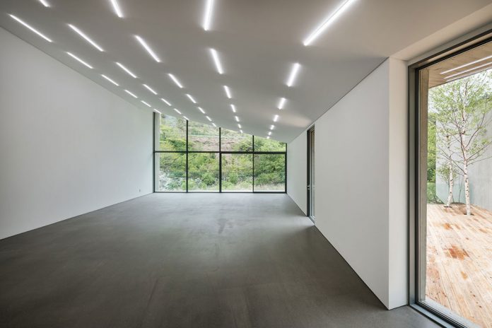 B Gallery by NAMELESS Architecture.