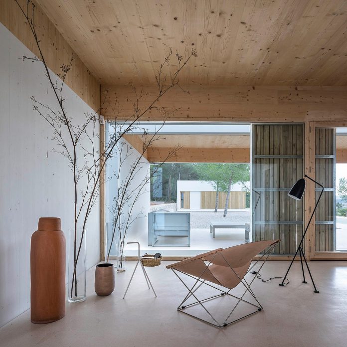 A house in Sant Mateu, Ibiza by architecture studio Marià Castelló.