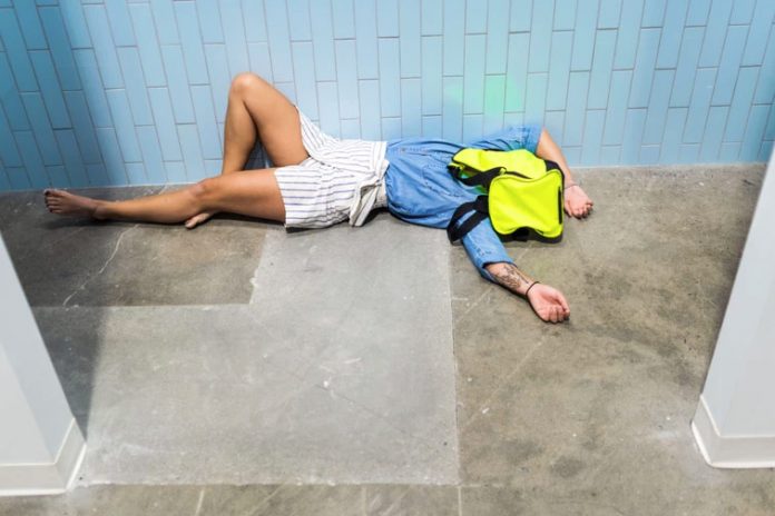 MOVING GHOSTS, an ongoing photo project by Melting Giraffe.