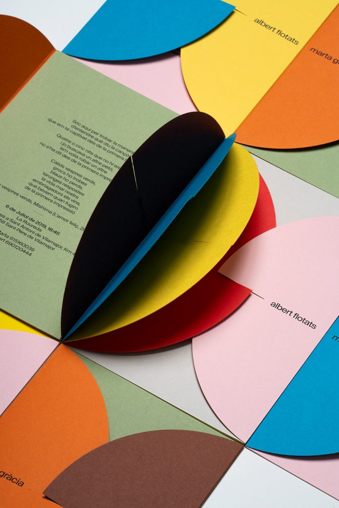 Wedding invite by graphic design studio Hey.