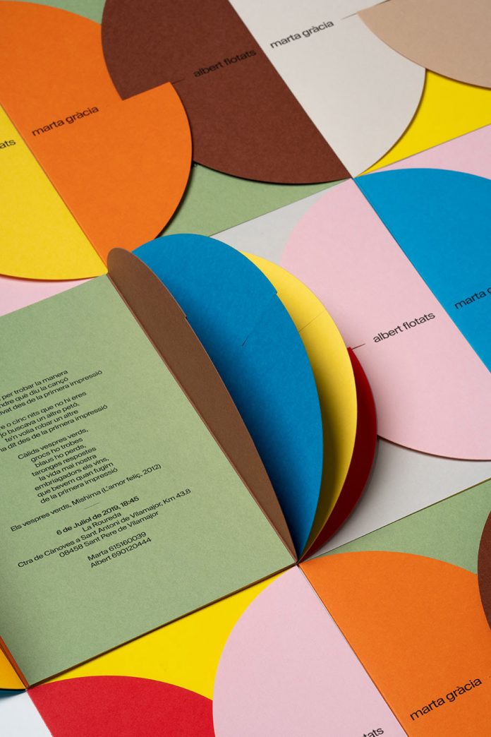 Wedding invite by graphic design studio Hey.
