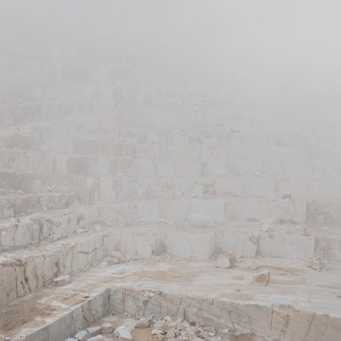 A photo from the series 'Inner State' by Maria Mavropoulou.