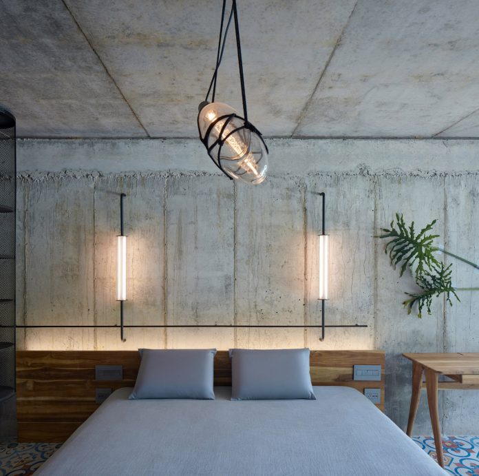 A luxury concrete villa designed by architecture studios Formafatal and Refuel Works for ArtVillas Costa Rica.
