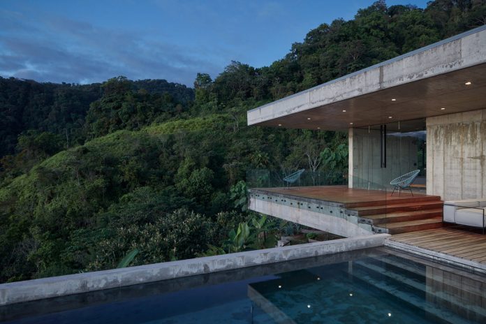 A luxury concrete villa designed by architecture studios Formafatal and Refuel Works for ArtVillas Costa Rica.