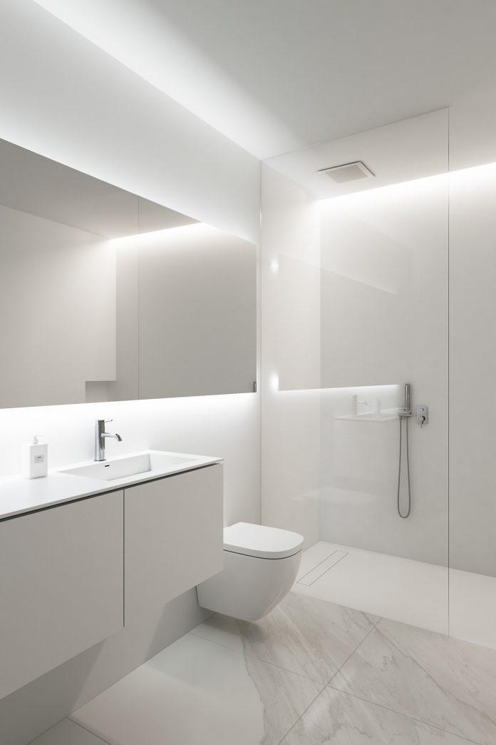 House of the Sun by Fran Silvestre Arquitectos.