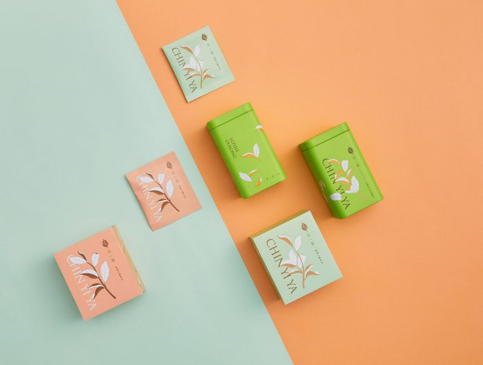 Packaging design by Aaoo Studio for the Chin Yi Ya Tea shop.