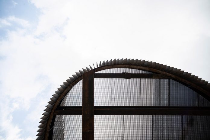 "Ötzi Peak 3251m", a new observation deck on the Schnals Valley Glacier designed by noa* network of architecture.