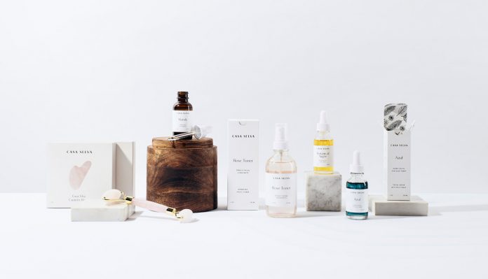 Brand and packaging design created by graphic design studio Menta for the skincare line Casa Selva.