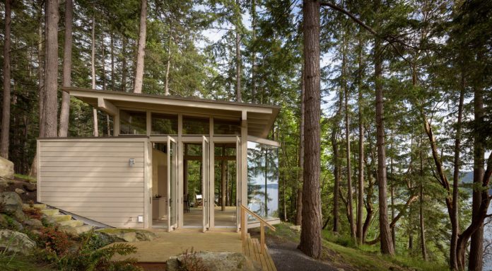 Blakely Island Artist Studio designed by American architect Olson Kundig.
