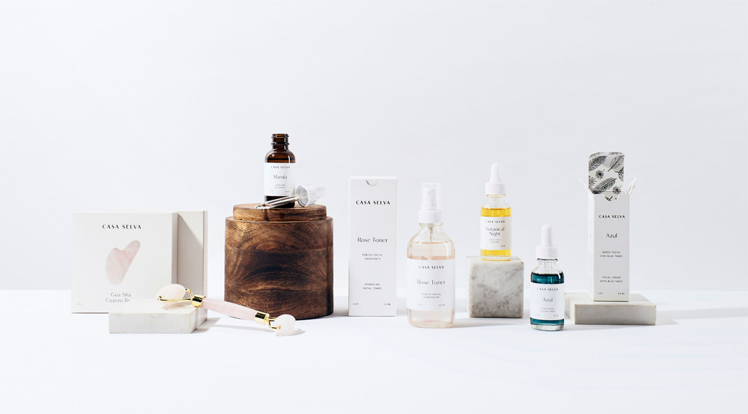 Brand and packaging design created by graphic design studio Menta for the skincare line Casa Selva. Brand and packaging design created by graphic design studio Menta for the skincare line Casa Selva.