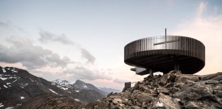"Ötzi Peak 3251m", a new observation deck on the Schnals Valley Glacier designed by noa* network of architecture.