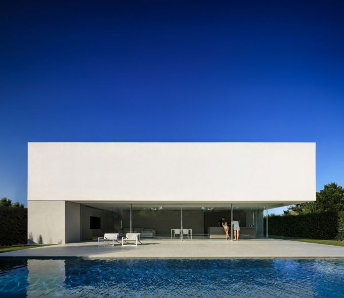 House of Silence by Fran Silvestre Arquitectos.