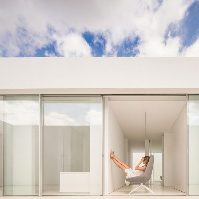 House of Silence by Fran Silvestre Arquitectos.