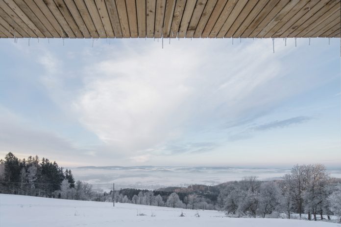 House in Krkonoše by Fránek Architects