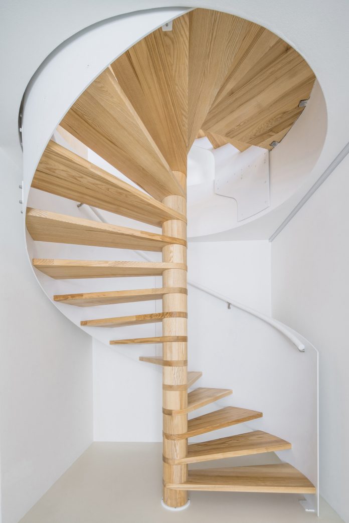 House in Krkonoše by Fránek Architects