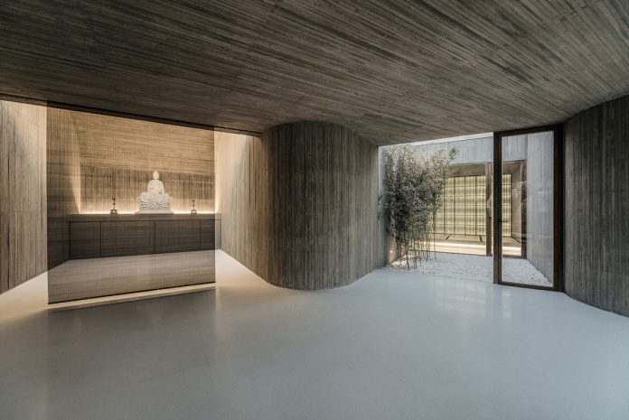Waterside Buddhist Shrine in China by Archstudio