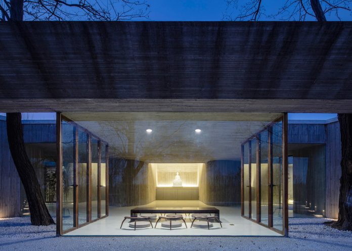 Waterside Buddhist Shrine in China by Archstudio