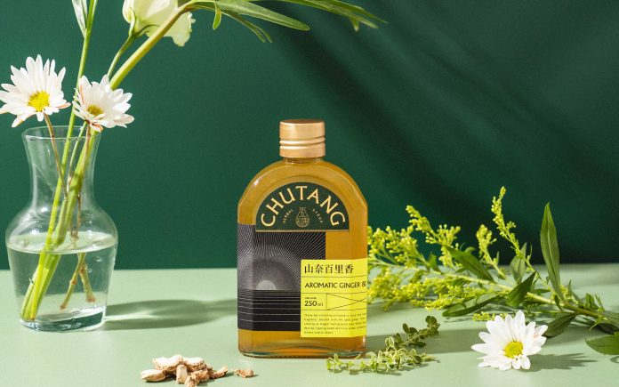 Packaging design by Midnight Design for the flavored syrups of CHUTANG.