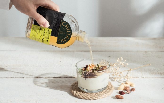 Packaging design by Midnight Design for the flavored syrups of CHUTANG.