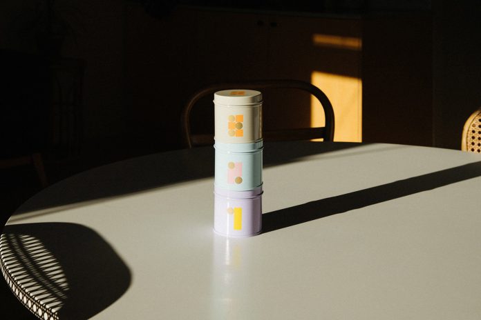 Sans & Sans branding by Requena Office.