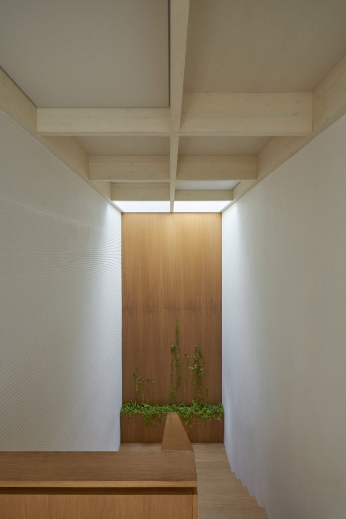 House Lhotka by SOA architekti and Richter Design