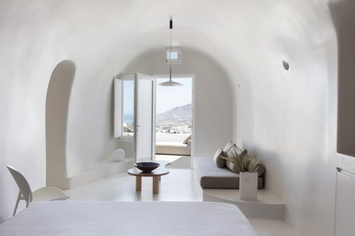 Santorini, Greece, Summer Residence in Imerovigli II by Kapsimalis Architects