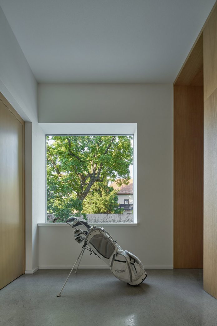 House Lhotka by SOA architekti and Richter Design