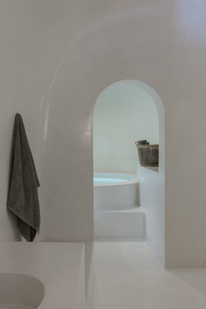 Santorini, Greece, Summer Residence in Imerovigli II by Kapsimalis Architects