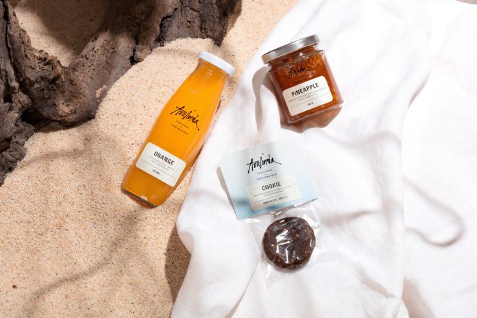 Azulinda branding by Anagrama Studio