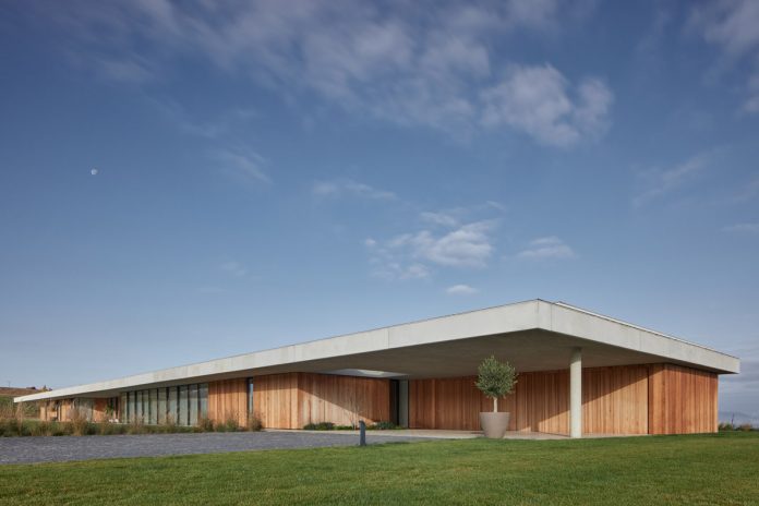 Kostelec Residence by the architects of studio ADR