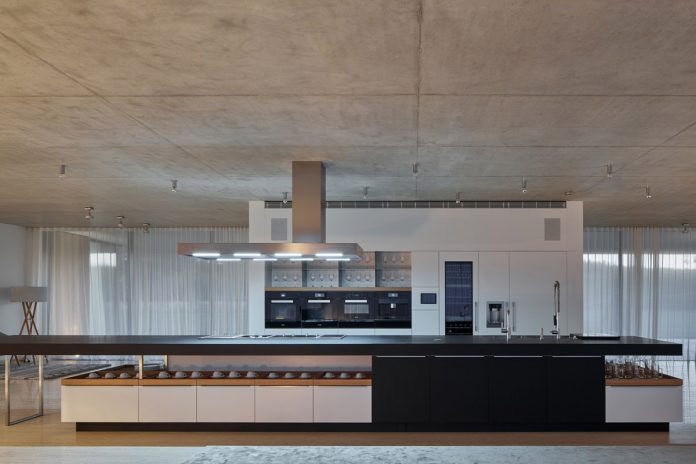 Kostelec Residence by the architects of studio ADR