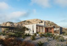 House on a cliff in Portugal by Kerimov Architects