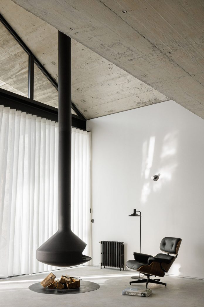 House NaMora, an agricultural property transformed into a modern villa by two architects, Filipe Pina and David Bilo