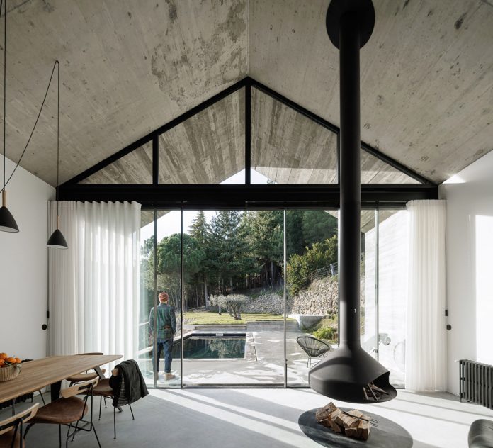 House NaMora, an agricultural property transformed into a modern villa by two architects, Filipe Pina and David Bilo
