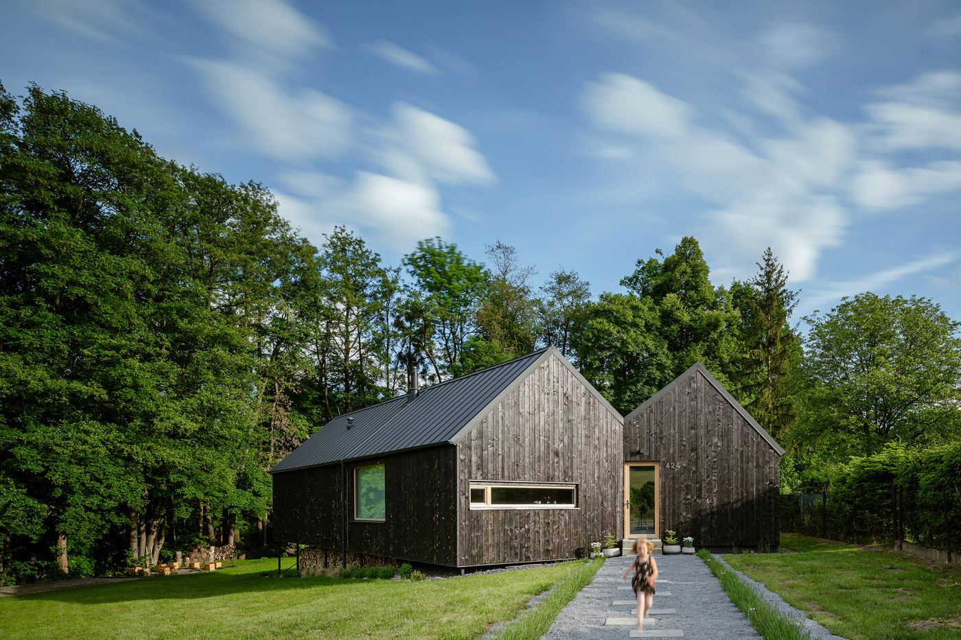 House with In-law Suite by KLAR architects