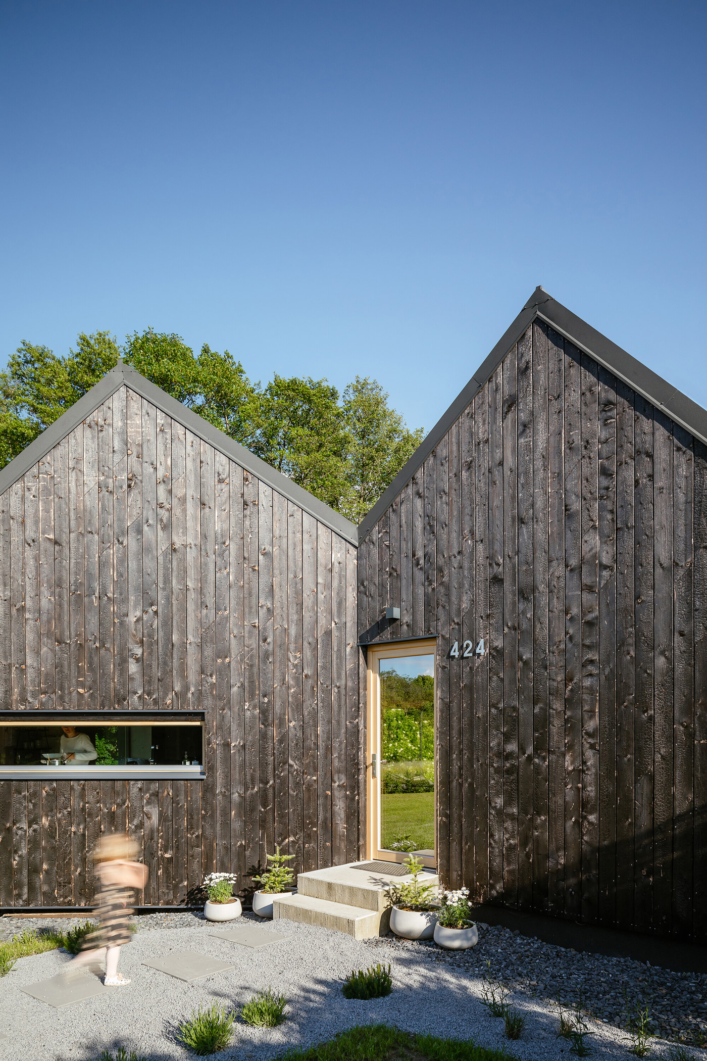 House with In-law Suite by KLAR architects