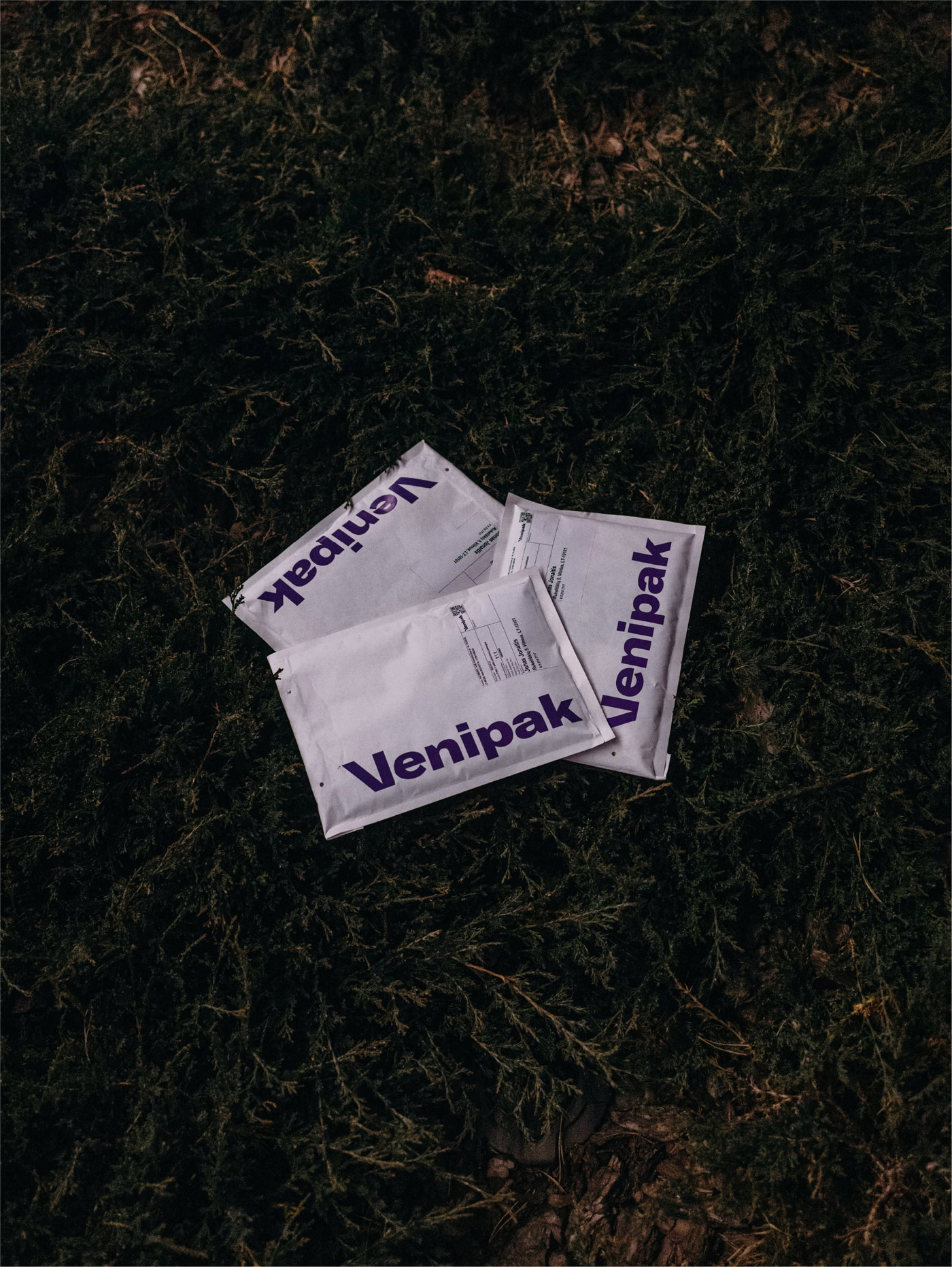 Venipak visual identity by Andstudio