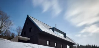 Milada Cottage by ADR