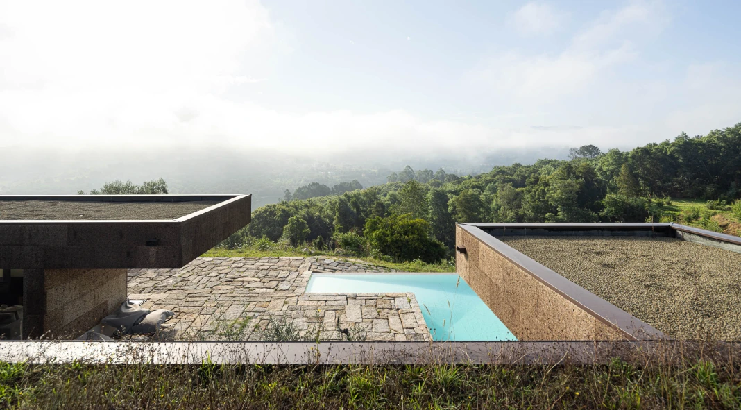 Tsou Arquitectos designed a cork-skinned house that camouflages itself in the landscape. Tsou Arquitectos designed a cork-skinned house that camouflages itself in the landscape.