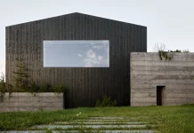 Janošík's Experiential HQ and Showroom by Jakub Janošík