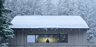 Mountain Chalet Architecture: How edit! architects Redefined Alpine Living at Na Kukačkách Na Kukačkách Mountain Chalet in Czech Republic by Edit Architects